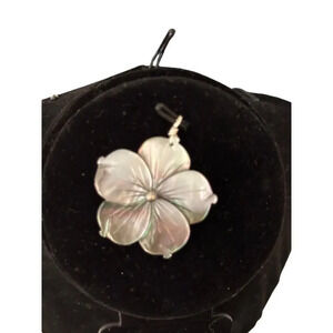 Vintage Flower Mother of pearl large pendant